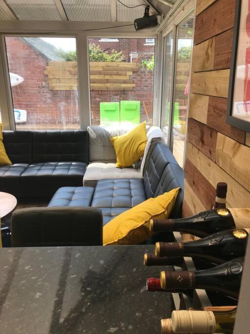 The Beach House South - Blackpool - Entire Holiday Home Exteriör bild