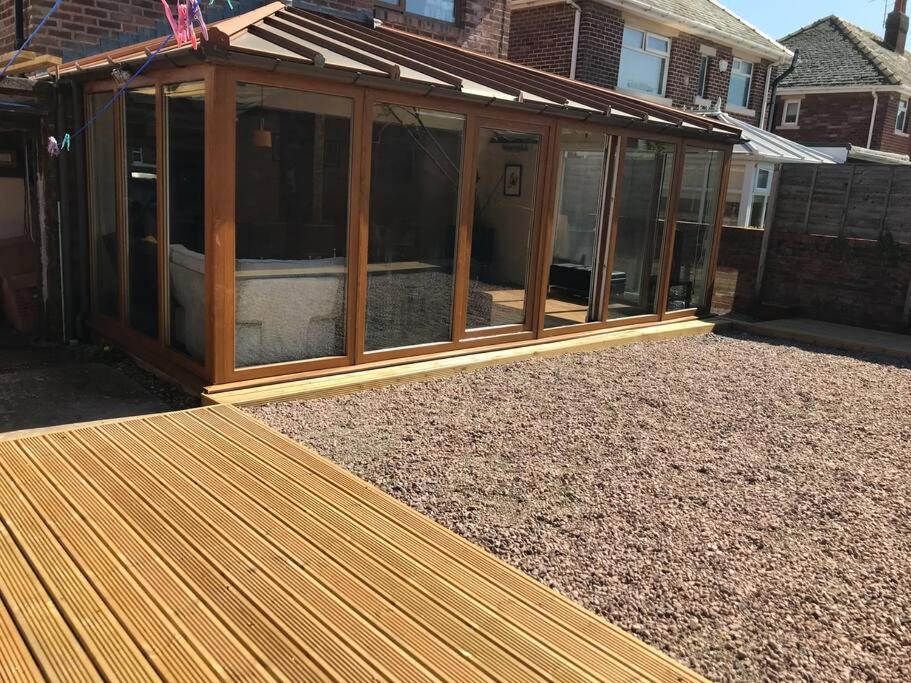 The Beach House South - Blackpool - Entire Holiday Home Exteriör bild