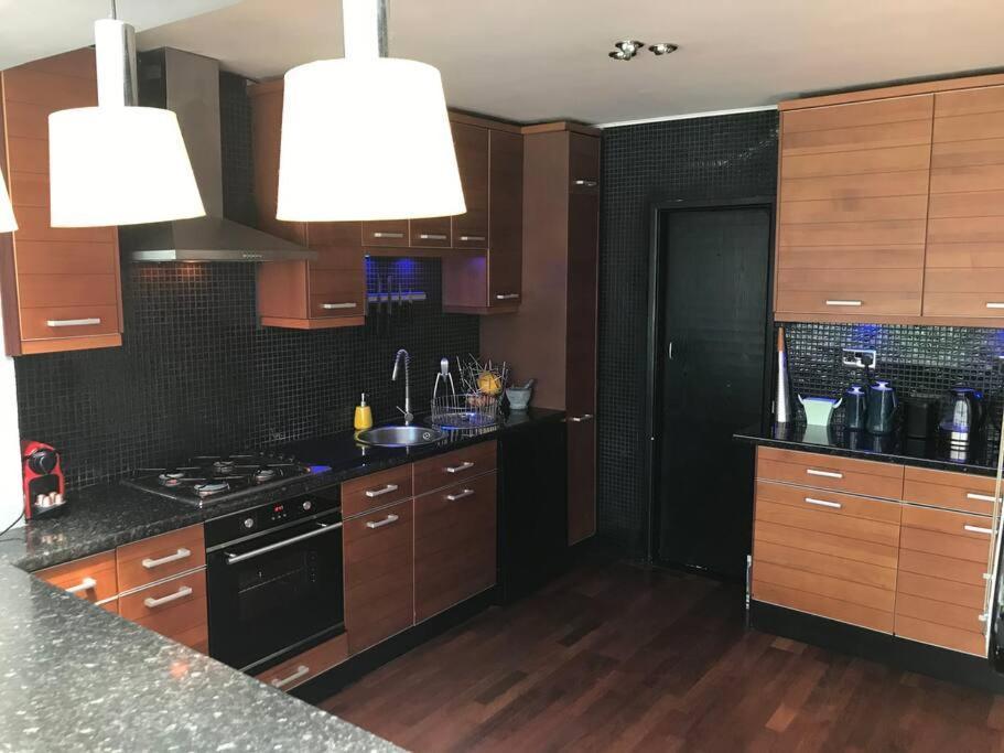 The Beach House South - Blackpool - Entire Holiday Home Exteriör bild